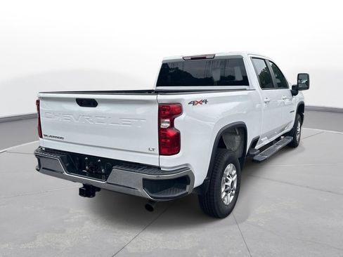 Used 2025 Chevrolet Silverado 2500 LT w/ Convenience Package AWD/4WD image 6