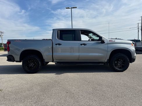 Used 2023 Chevrolet Silverado 1500 LT Trail Boss w/ LT Trail Boss Premium Package AWD/4WD image 8