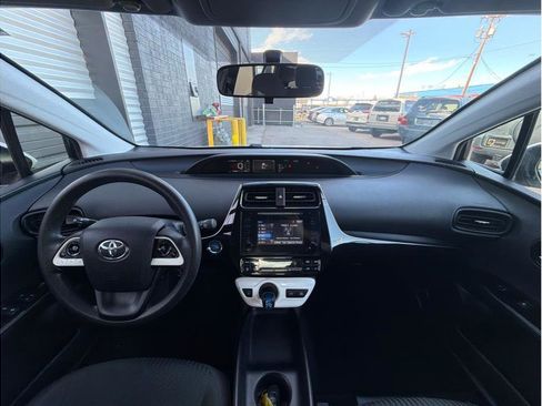 Used 2016 Toyota Prius Two w/ Preferred Accessory Package image 13