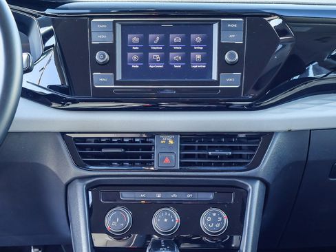 Used 2024 Volkswagen Taos S image 7