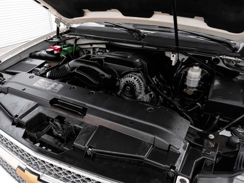 Used 2013 Chevrolet Tahoe LTZ RWD image 52