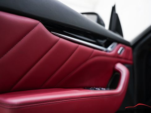 Used 2022 Maserati Levante Modena S AWD/4WD image 42