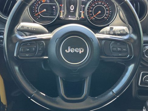 Used 2020 Jeep Wrangler Unlimited Sport AWD/4WD image 19