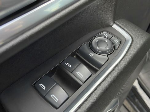 Used 2024 Chevrolet Silverado 2500 LT image 22