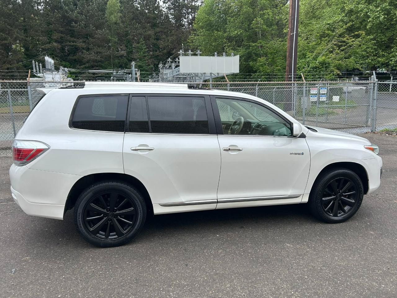 Used 2012 Toyota Highlander Limited AWD/4WD image 4