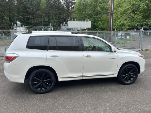 Used 2012 Toyota Highlander Limited AWD/4WD image 4