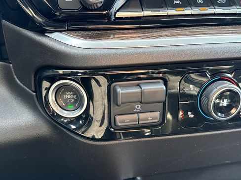 Used 2025 Chevrolet Silverado 1500 RST image 24