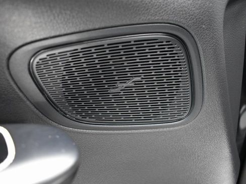 Used 2025 Mercedes-Benz GLC 43 AMG 4MATIC image 16