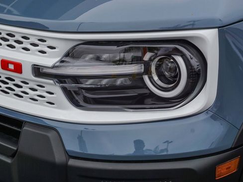 New 2025 Ford Bronco Sport Heritage w/ Convenience Package image 5