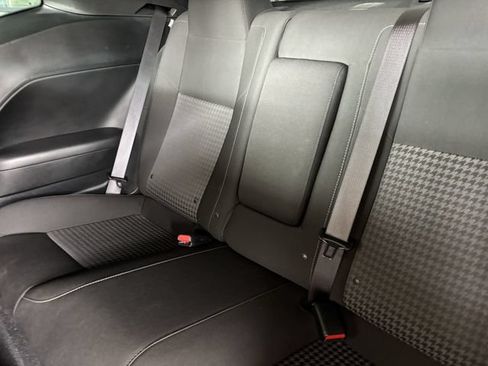 Used 2022 Dodge Challenger R/T Scat Pack RWD image 14