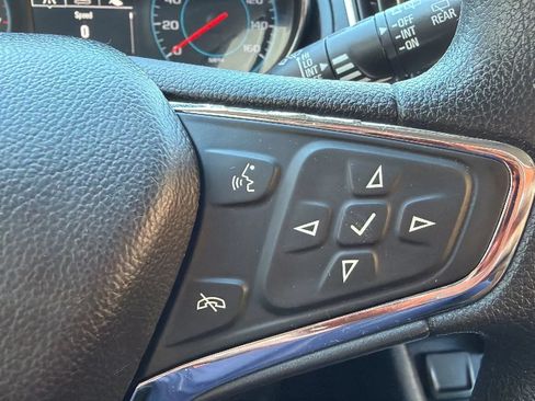 Used 2017 Chevrolet Cruze LT w/ Convenience Package FWD image 11