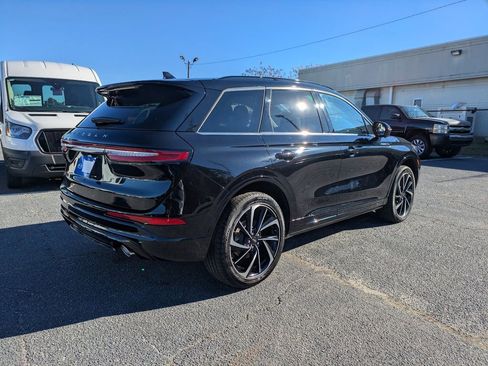 New 2025 Lincoln Corsair Grand Touring w/ Equipment Group 301A AWD/4WD image 4