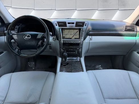 Used 2007 Lexus LS 460 RWD image 12