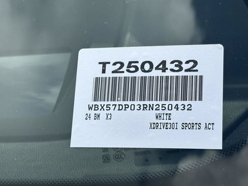 Used 2024 BMW X3 xDrive30i w/ Premium Package w/ZPA AWD/4WD image 14