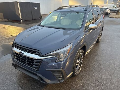 Certified 2023 Subaru Ascent Limited w/ Technology Package image 6