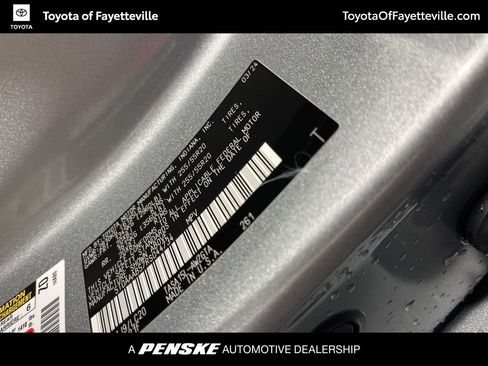 Used 2024 Toyota Grand Highlander Limited image 38