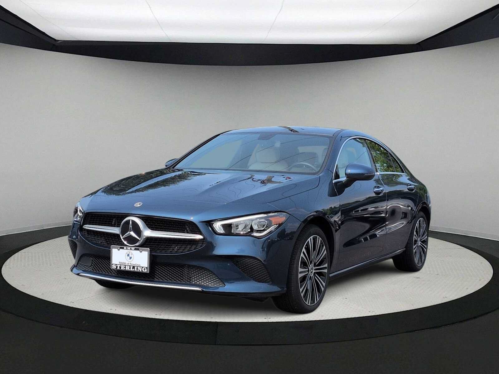 Used 2023 Mercedes-Benz CLA 250 4MATIC image 4