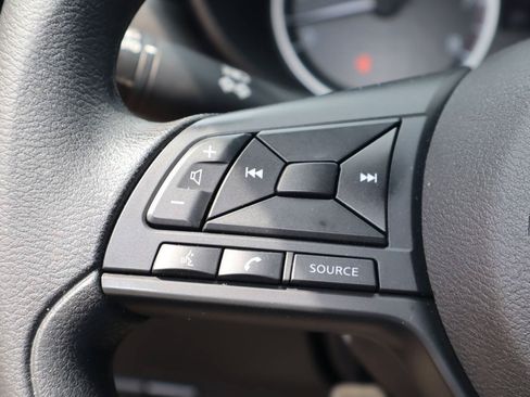 Used 2025 Nissan Versa S w/ Trunk Package FWD image 11