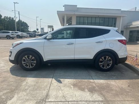Used 2015 Hyundai Santa Fe Sport w/ Option Group 04 FWD image 2