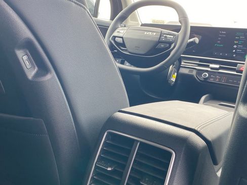 New 2026 Kia Sportage SX Prestige image 23