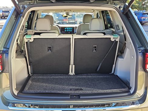 New 2026 Volkswagen Atlas SEL Premium R-Line image 8