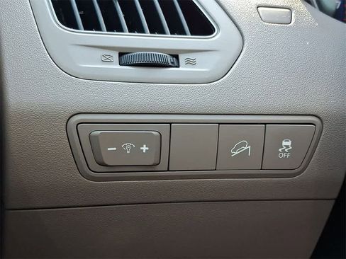 Used 2014 Hyundai Tucson GLS image 22