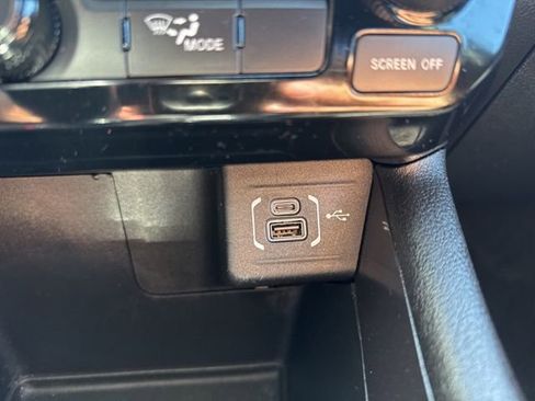 Certified 2023 Jeep Compass Latitude AWD/4WD image 23