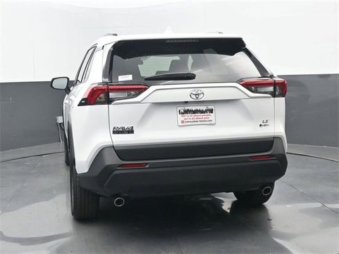 Used 2025 Toyota RAV4 LE image 18