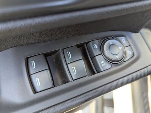 Certified 2025 Chevrolet Silverado 2500 Custom w/ Custom Value Package image 15