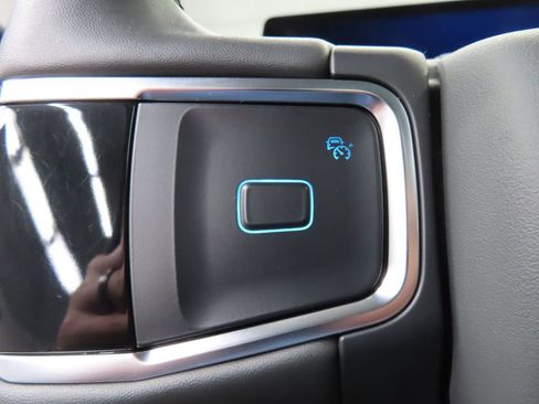 Used 2025 Ford Expedition Active image 64