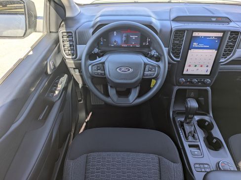 Used 2025 Ford Ranger XL w/ Trailer Tow Package image 17