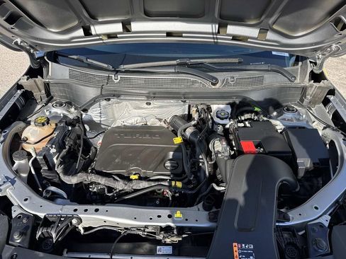 Certified 2024 Chevrolet Trax LS w/ LS Convenience Package image 3