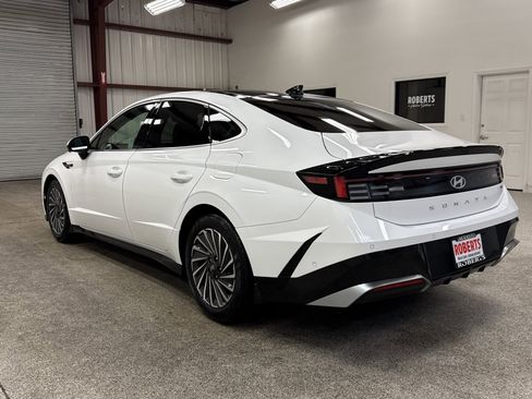 Used 2025 Hyundai Sonata Limited image 16