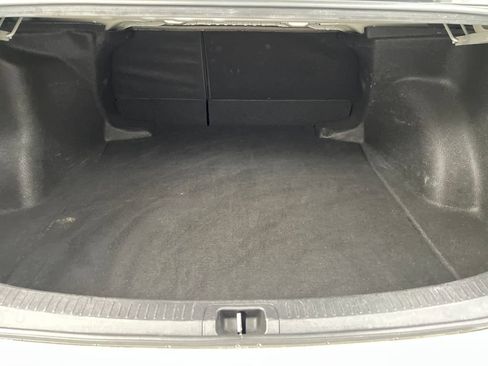 Used 2024 Toyota Corolla LE FWD image 33
