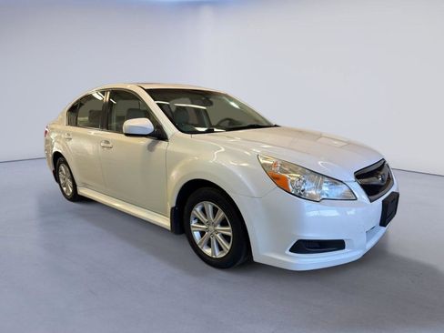 Used 2012 Subaru Legacy 2.5i Premium AWD/4WD image 1