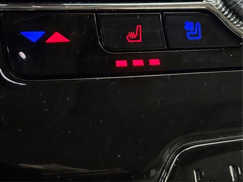 Used 2022 Lincoln Corsair AWD w/ Equipment Group 101A image 44