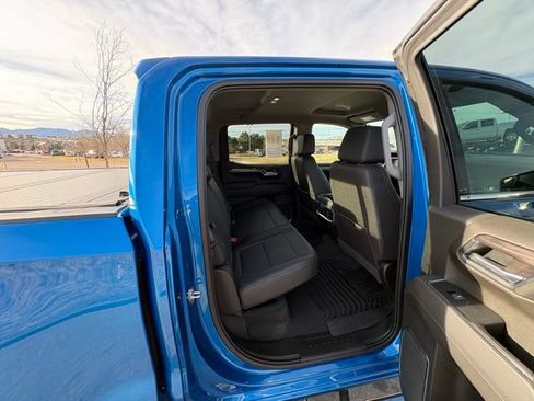 Used 2022 Chevrolet Silverado 1500 LTZ w/ LTZ Convenience Package II AWD/4WD image 27
