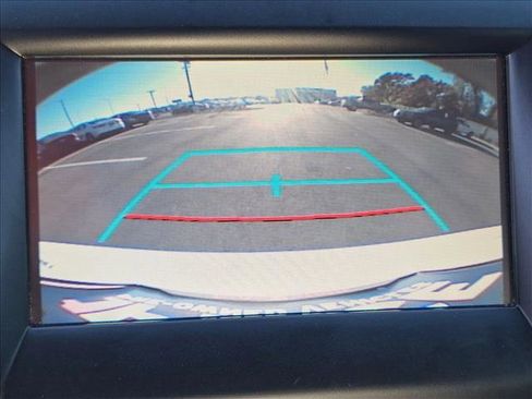 Used 2016 Toyota Camry LE image 24