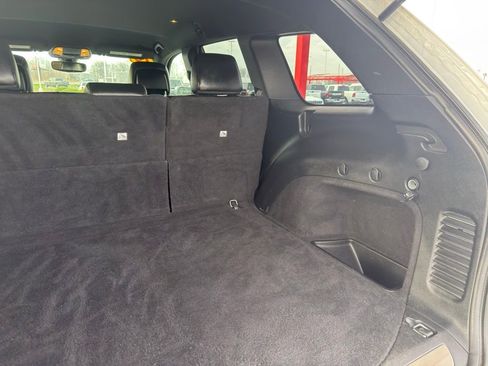 Used 2019 Jeep Grand Cherokee Limited image 33