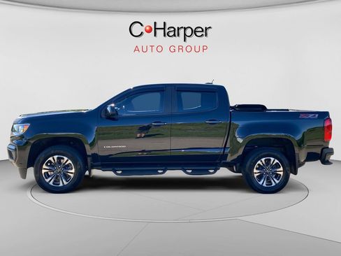 Used 2022 Chevrolet Colorado Z71 AWD/4WD image 6