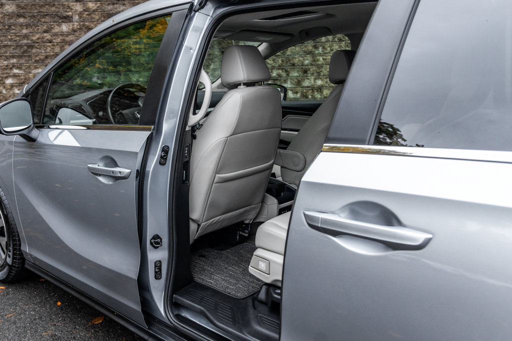 Used 2025 Honda Odyssey EX-L image 20