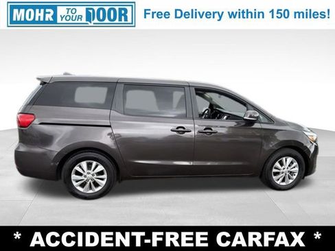Used 2018 Kia Sedona LX FWD image 7