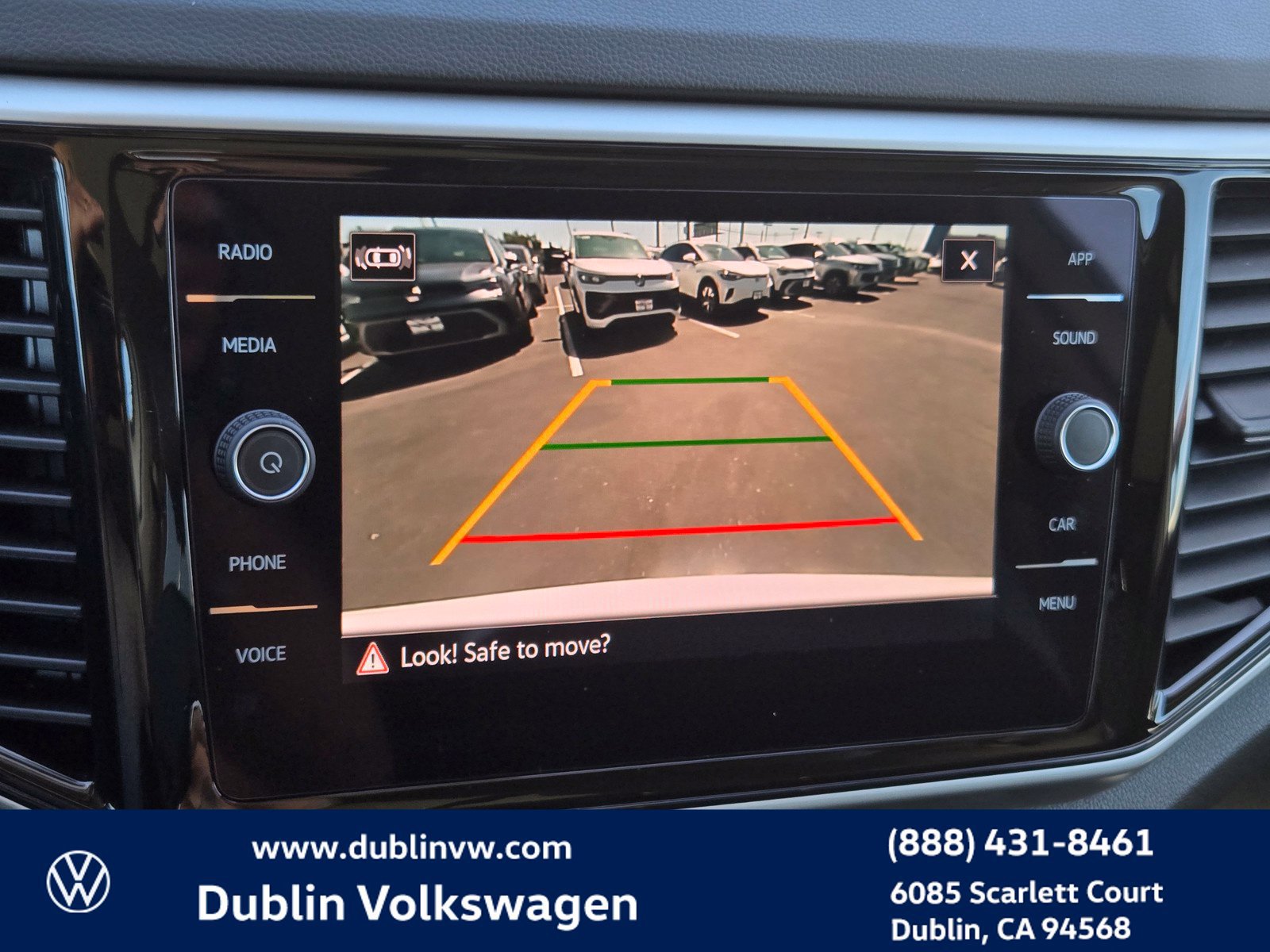 Certified 2023 Volkswagen Atlas SE w/ Panoramic Sunroof Package FWD image 16