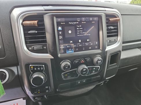 Used 2023 RAM 1500 Classic SLT w/ Electronics Group AWD/4WD image 21