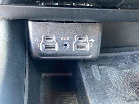 Used 2023 Dodge Durango R/T AWD/4WD image 14
