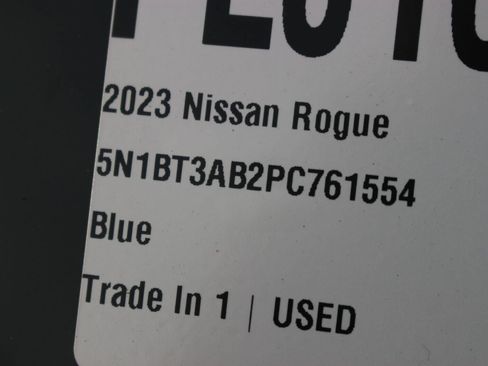 Used 2023 Nissan Rogue S AWD/4WD image 37