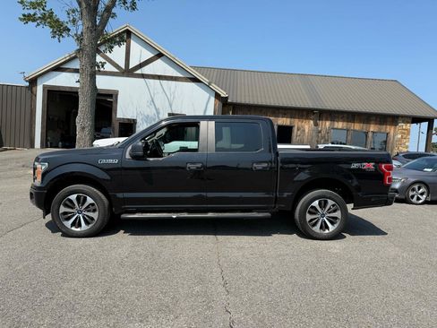 Used 2019 Ford F150 XL w/ Equipment Group 101A Mid AWD/4WD image 2