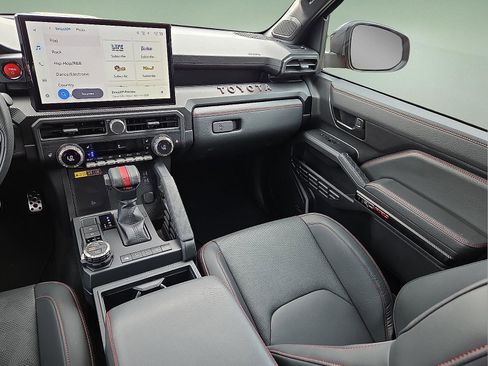 Used 2024 Toyota Tacoma TRD Pro image 12