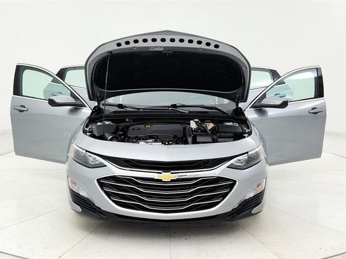 Used 2025 Chevrolet Malibu LT image 31