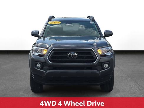 Certified 2023 Toyota Tacoma SR5 AWD/4WD image 3